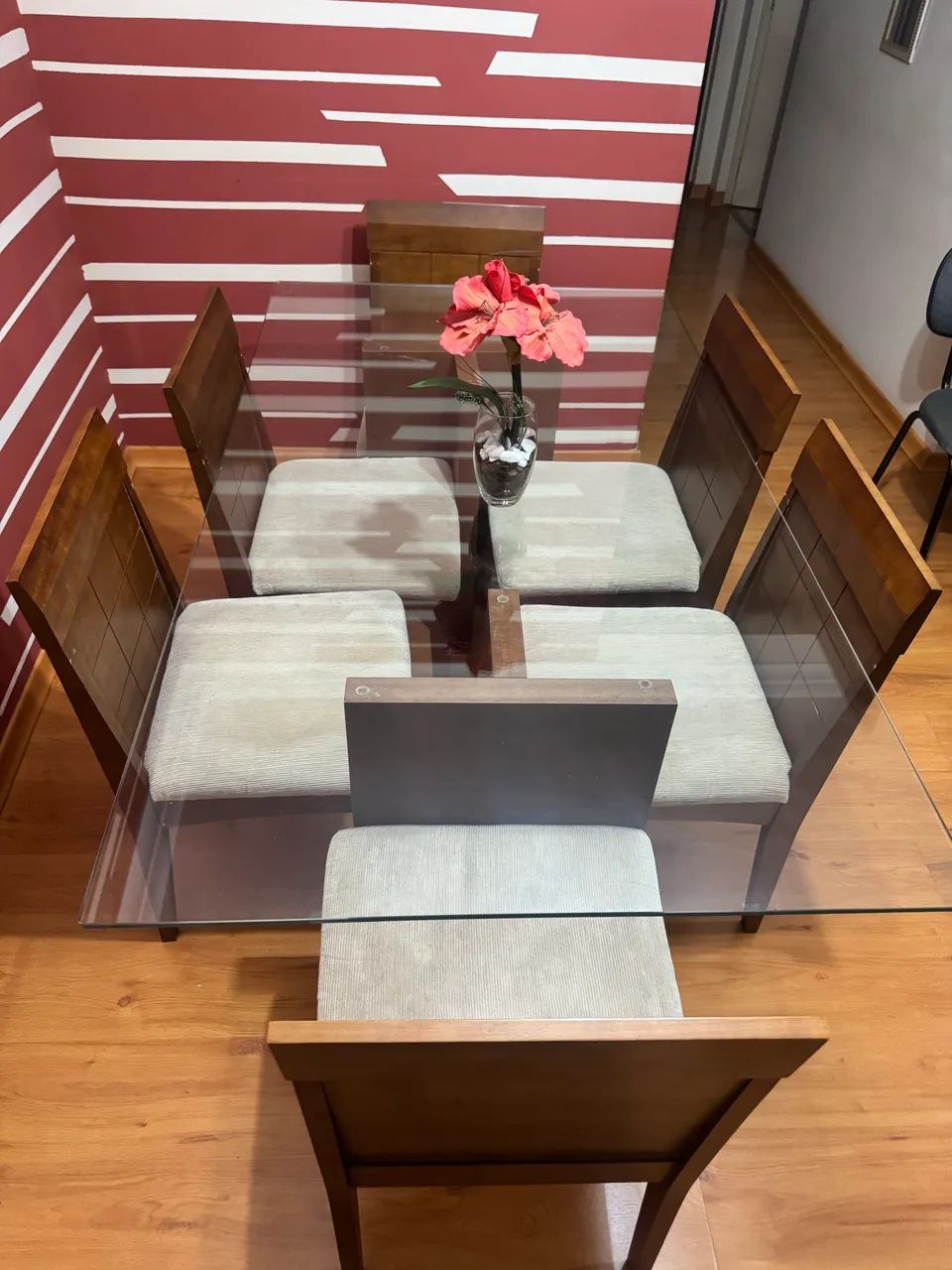 Mesa de vidro com 6 lugares  - Foto 2