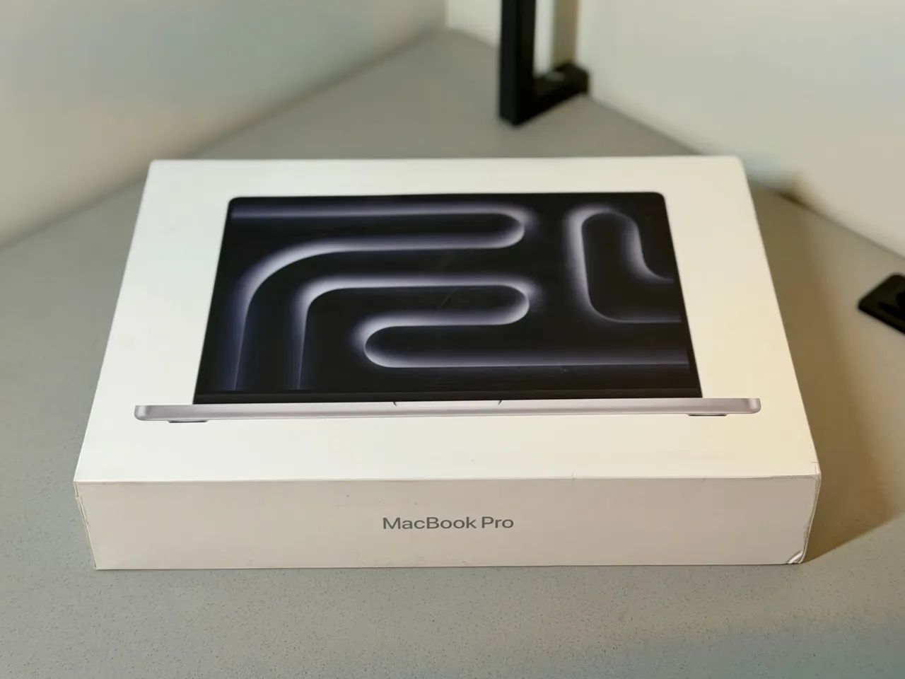 MacBook Pro 14 Polegadas M5 16GB 512SSD - Novo / LACRADO  - Foto 3