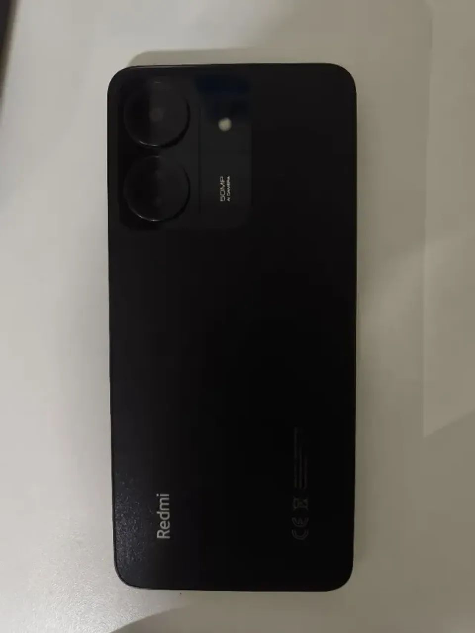 Redmi 13c 256gb com defeito no display (Valor negociável)