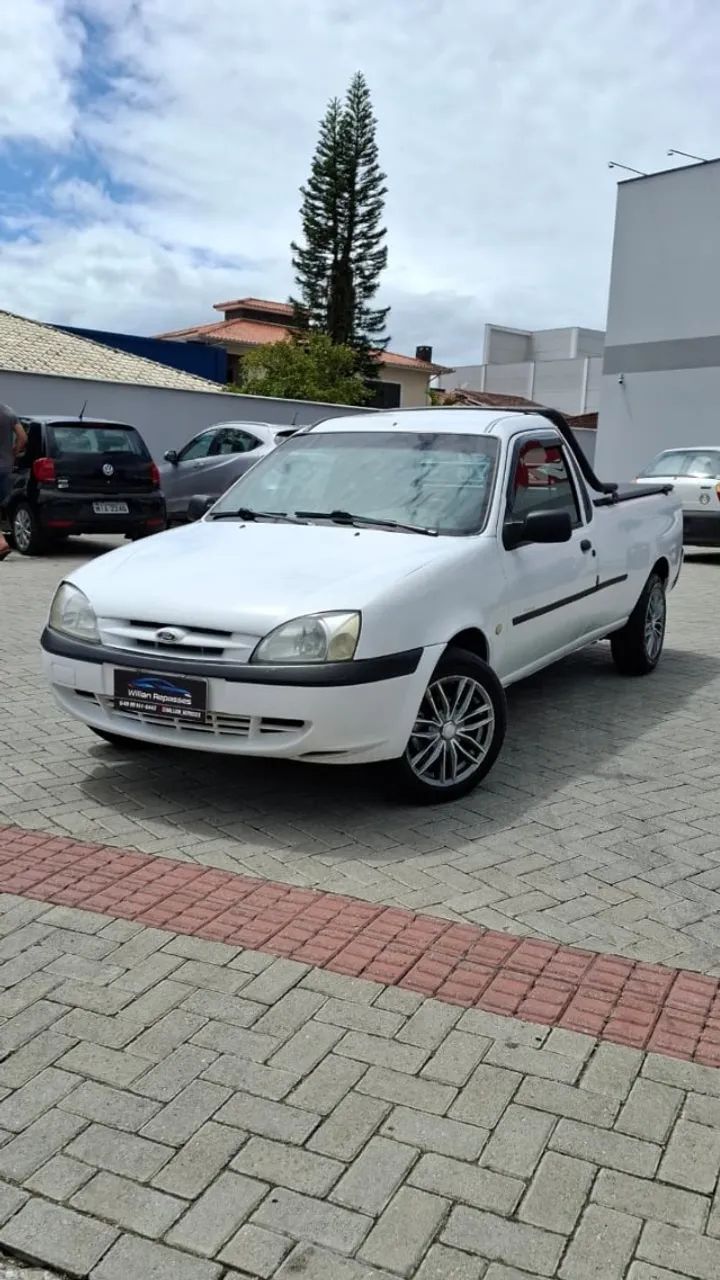 Ford Courier 1.6 L/ 1.6 Flex 2009