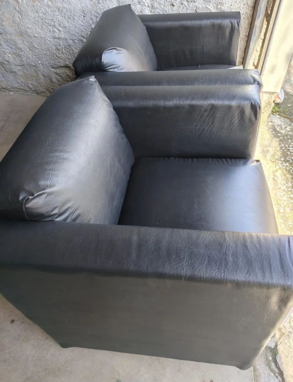 POLTRONA MODERNA LISA CONFORTÁVEL ESTRUTURA REFORÇADA  - Foto 2