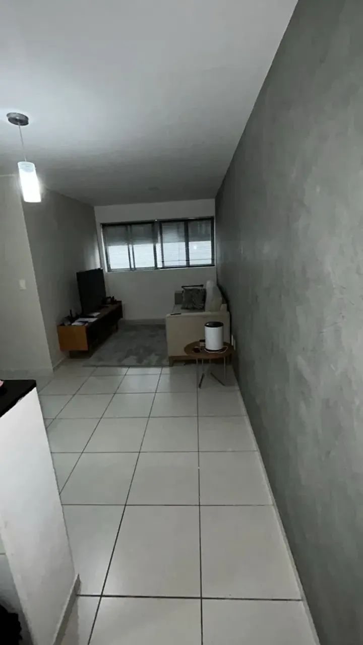 Vendo Apartamento de 2/4 no Edificio Ib Gatto no Farol