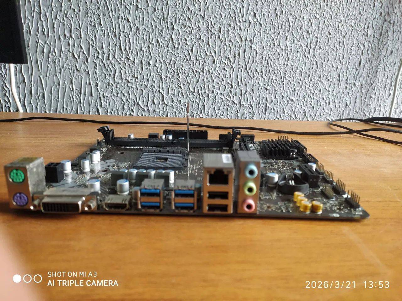 Placa Mãe de PC para retirada de peças 