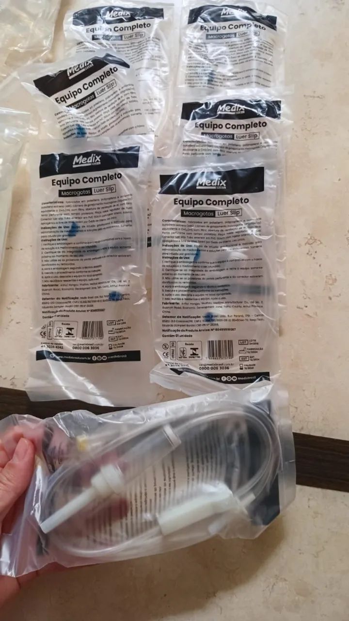 7 Kit fluidoterapia Ringer Lactato 250ml, equipo macrogotas e ag 1,20 x 40mm 18g x 1 1/2" - Foto 4