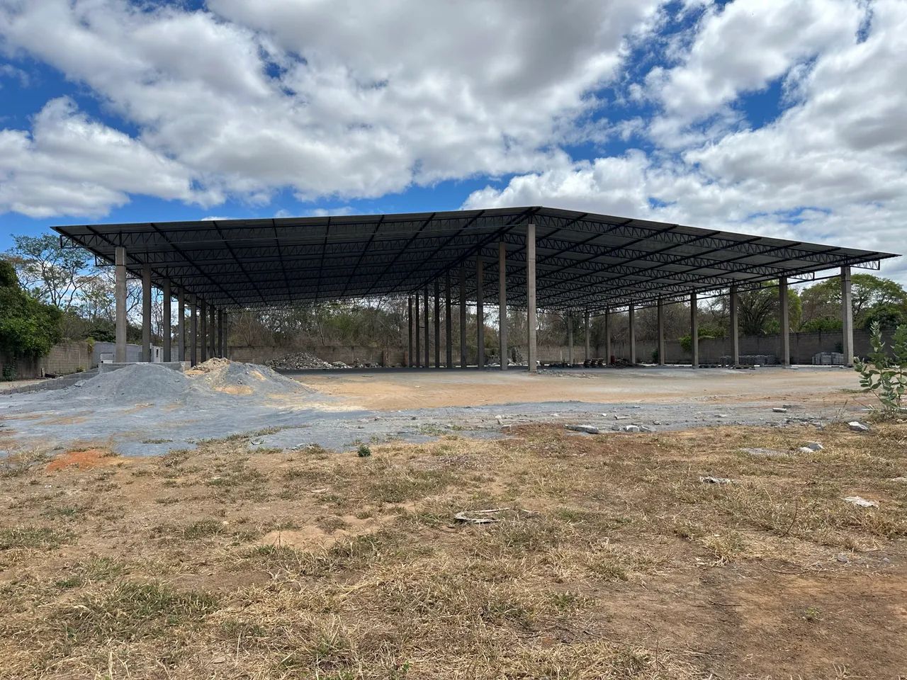 Alugo Galpão Comercial  - Foto 2
