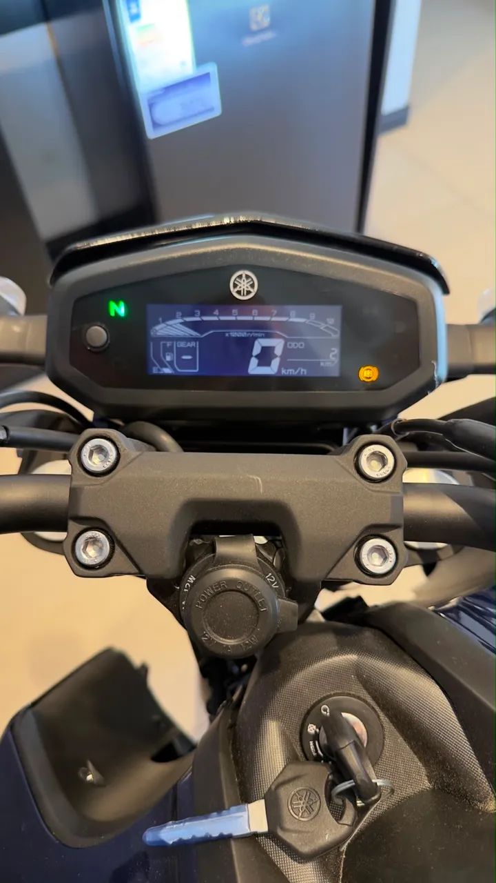 YAMAHA FZ25 ABS CONNECTED 2026 ZERO - Foto 4