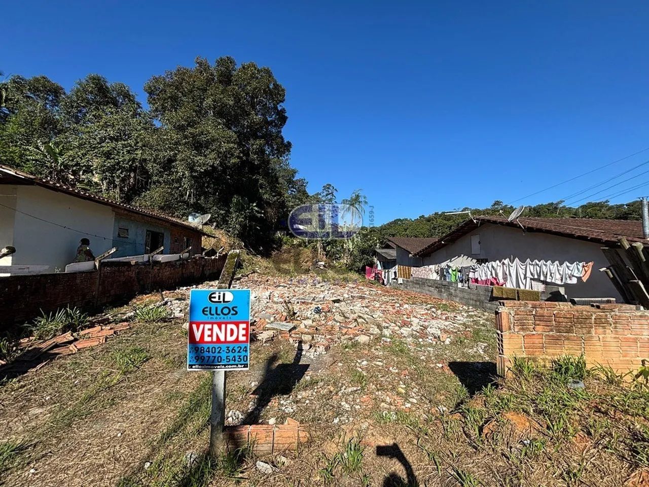 Terreno à Venda 12x30 - Itinga
