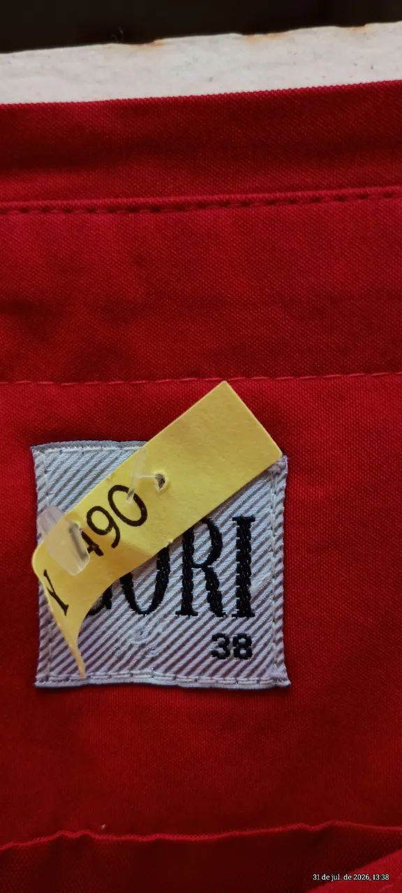 Blazer,saia e calça CORI vermelho. - Foto 3