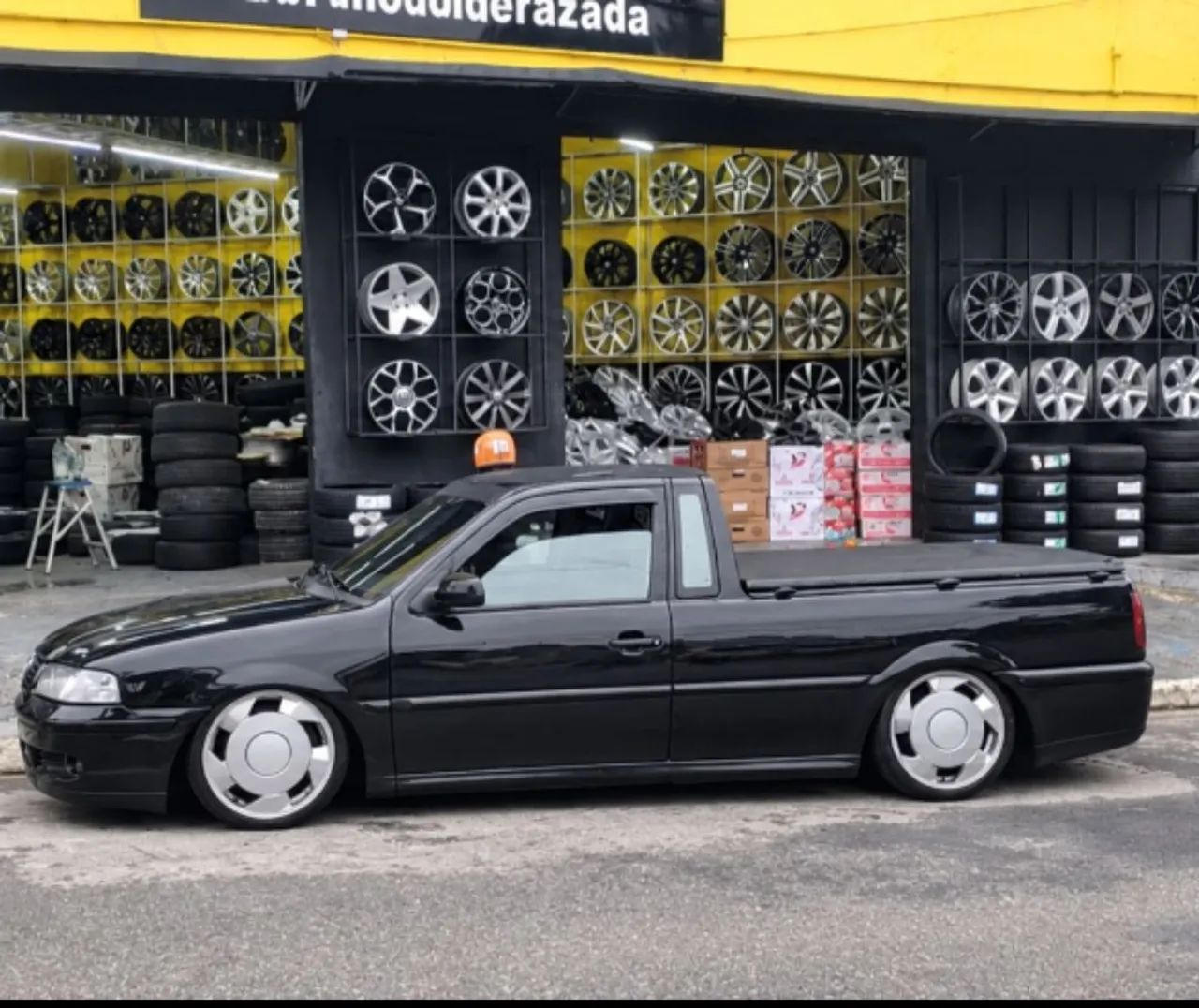 Volkswagen Saveiro 1.8 MI 2002