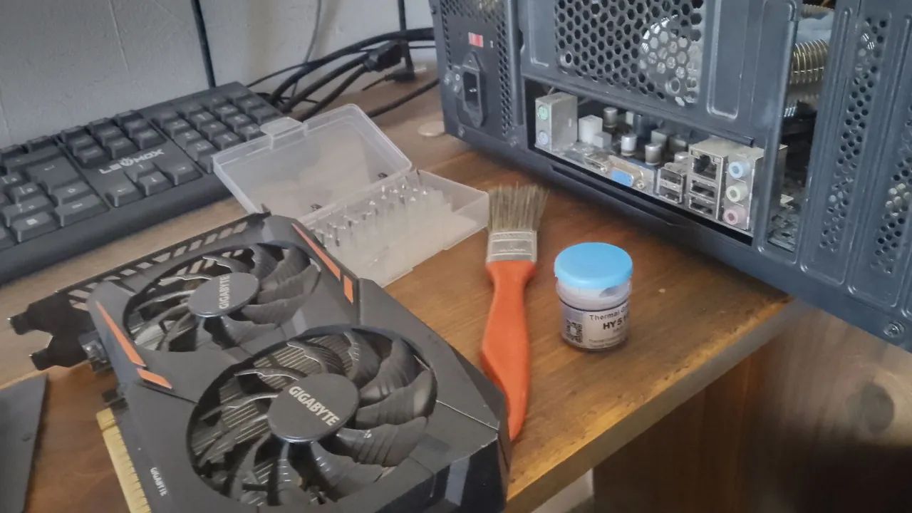GTX 1050  - Foto 3