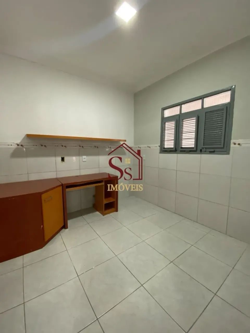 CASA A VENDA NO COSTA E SILVA - Foto 4