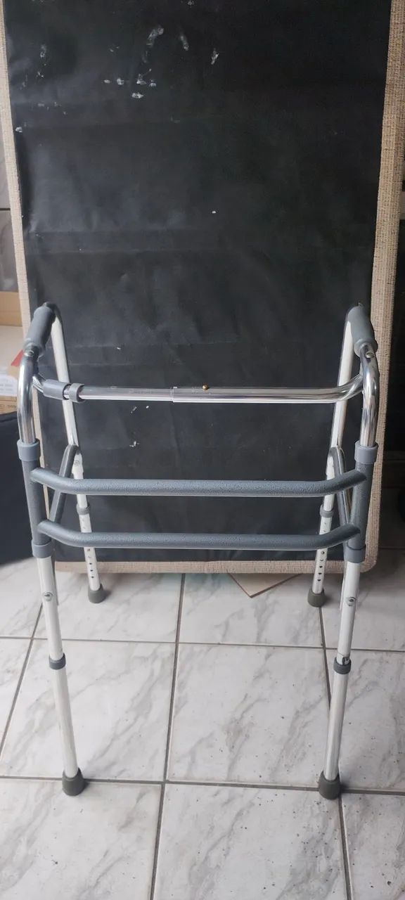 Andador Ortopédico 