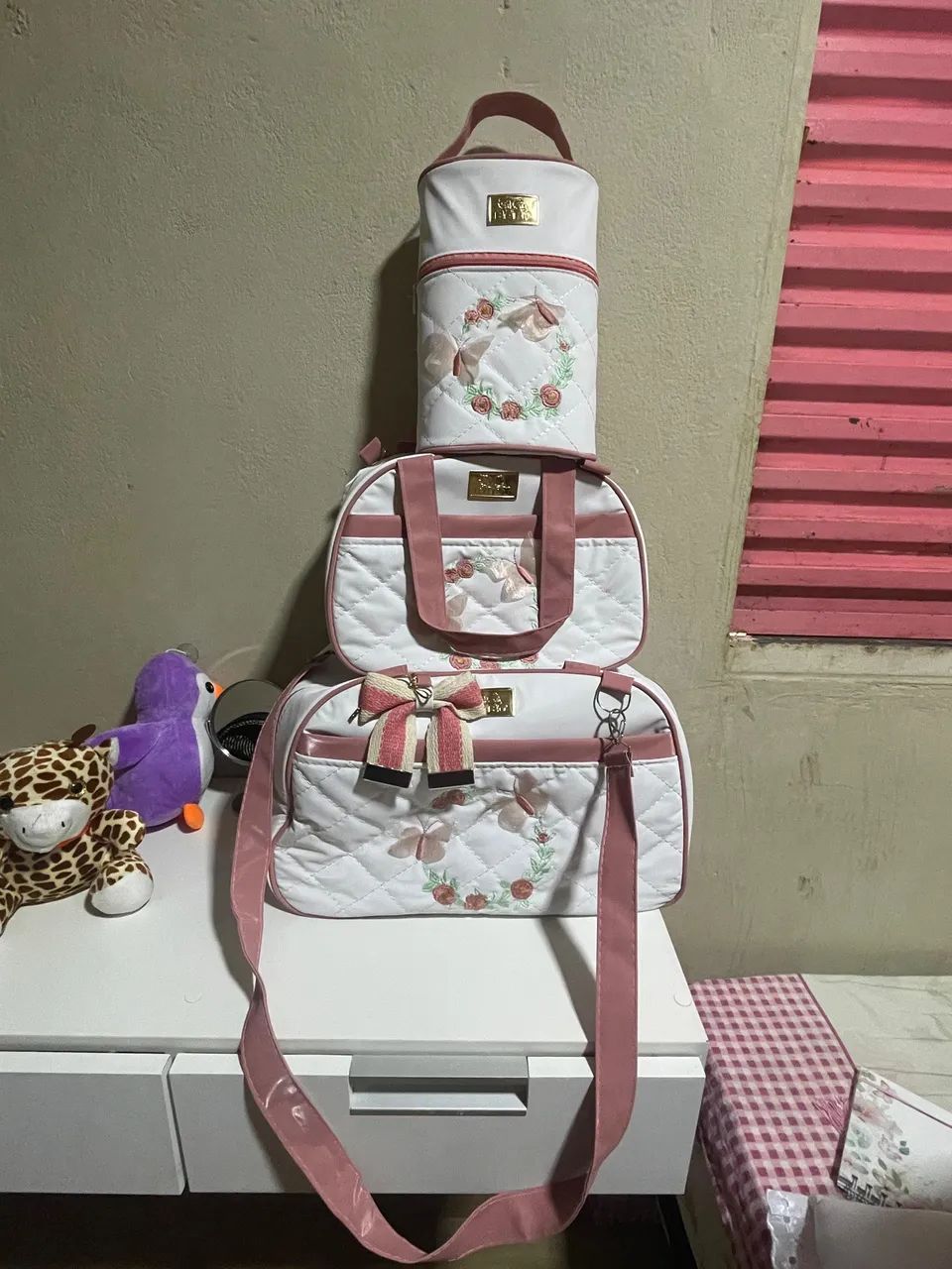 Venda-se ( kit maternidade) 