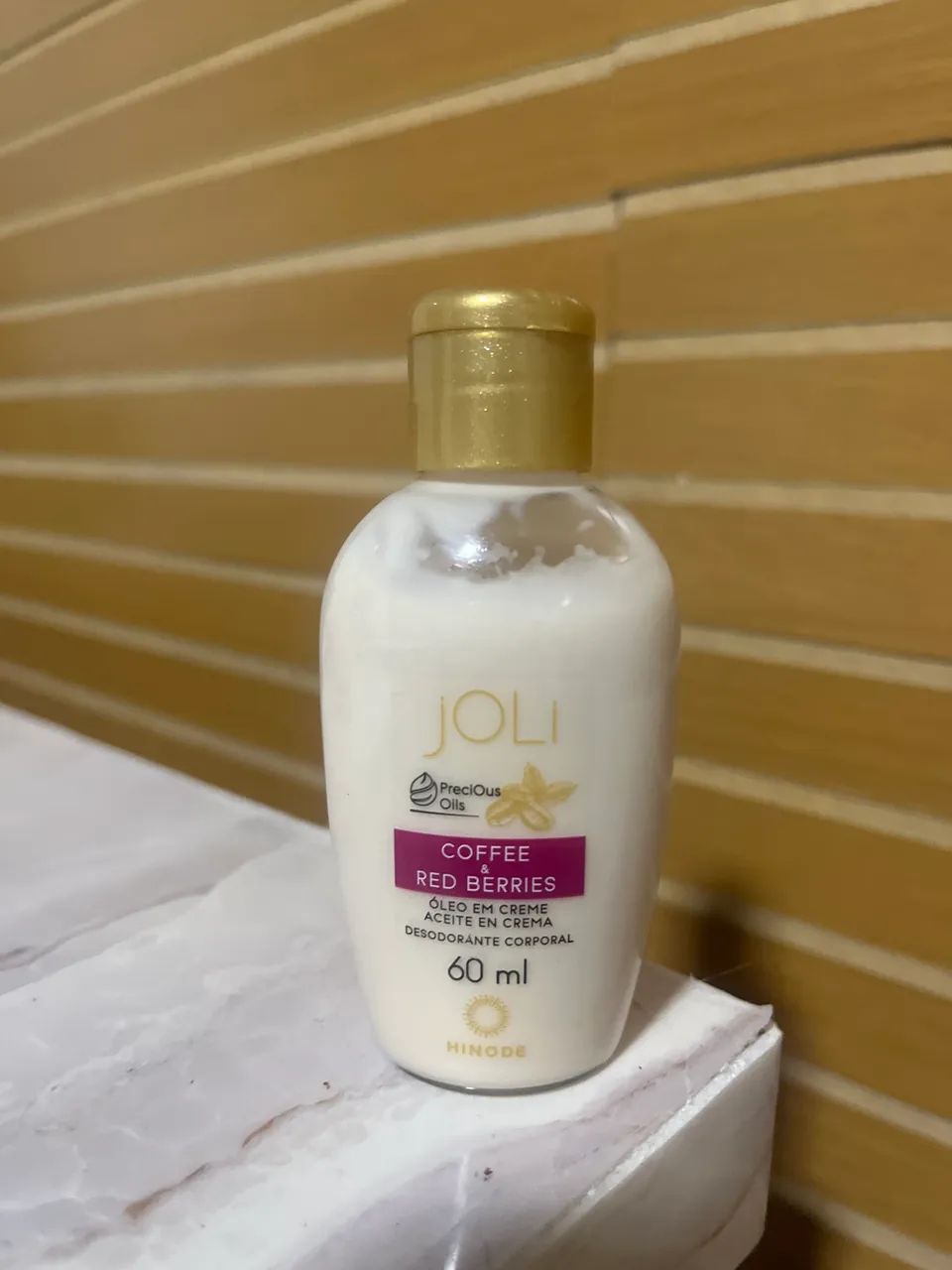3 Hidratantes de 60ml cada - Foto 3
