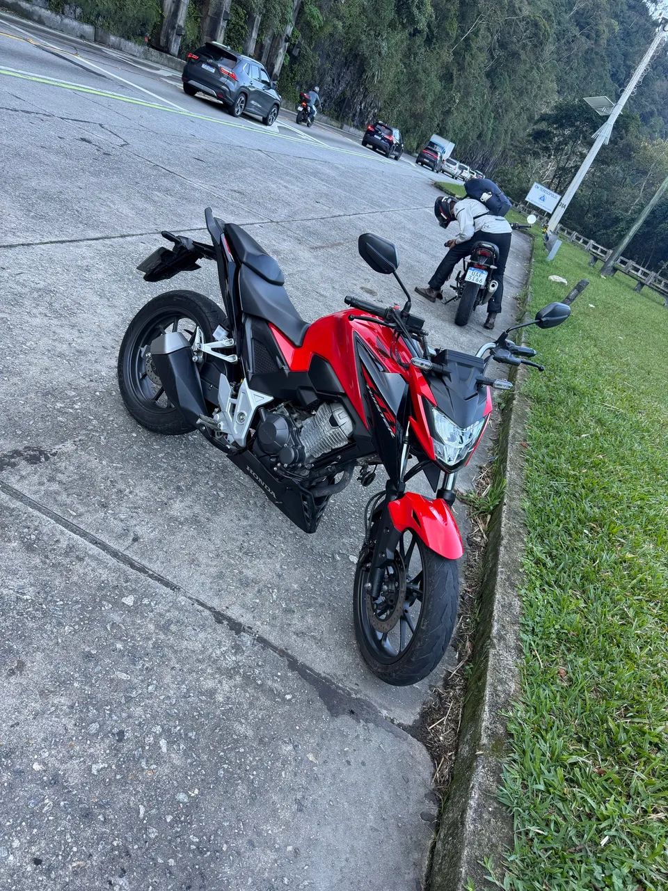 CB300F nova nova bem conservada 2 dono  - Foto 4