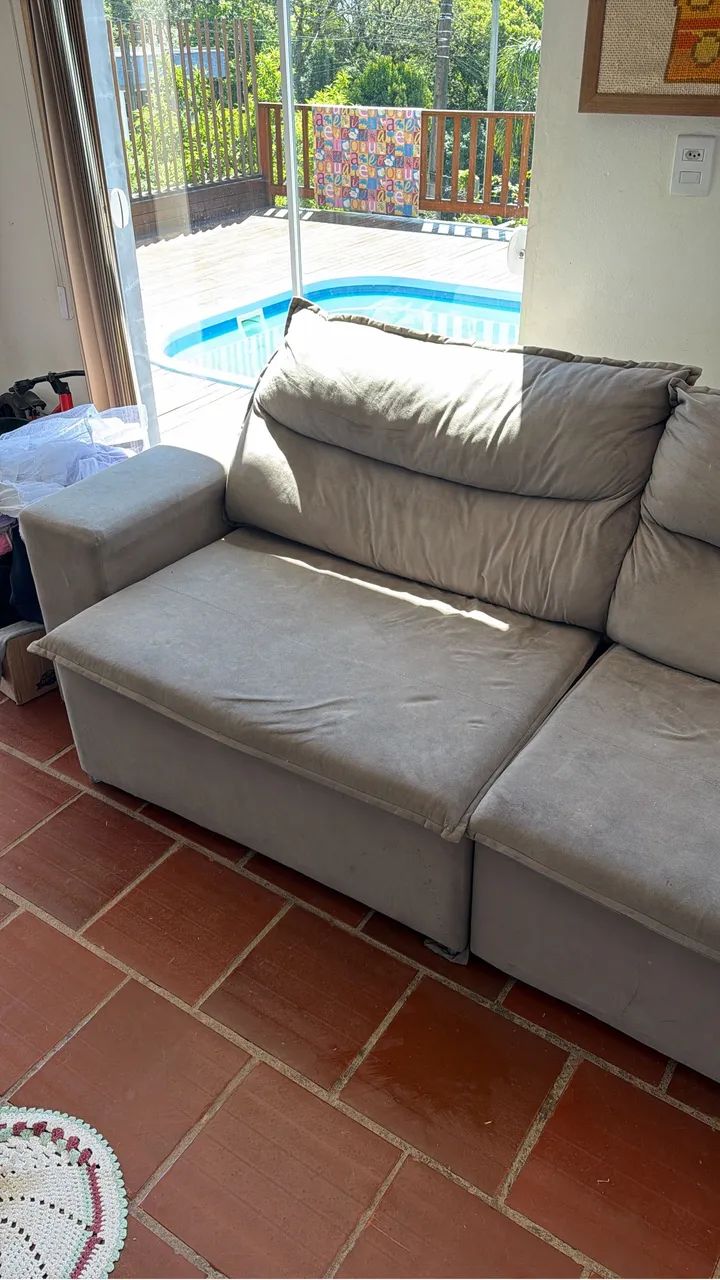 Sofá cama/ inclinável 