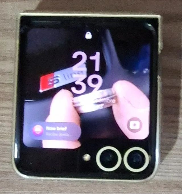 Samsung Zflip 7