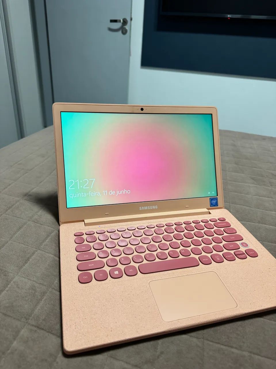 Notebook Samsung F30 Rosa 13.3 - Foto 5