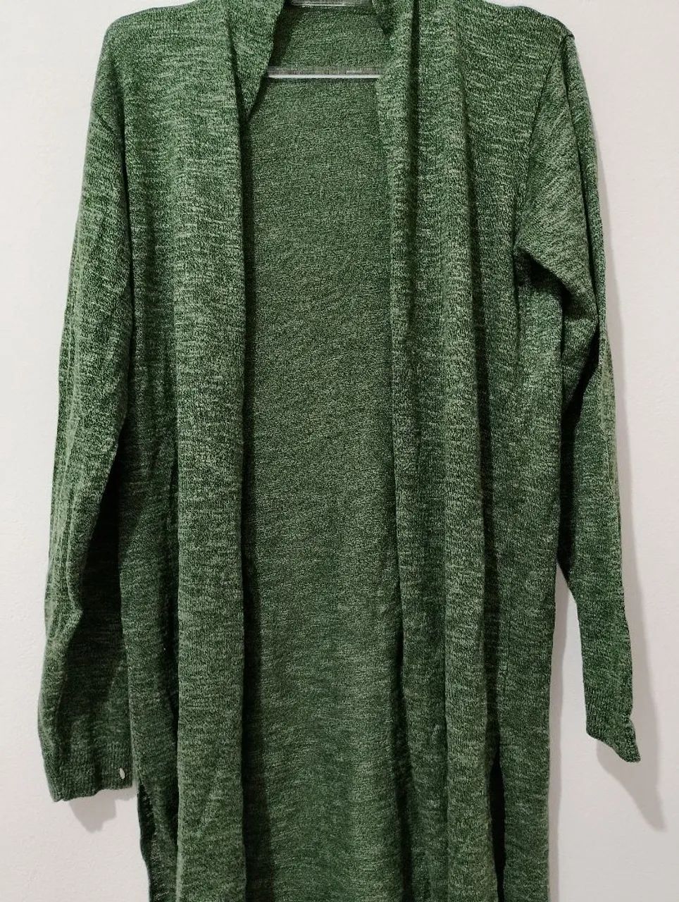 Cardigan tejido largo verde jaspeado