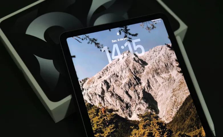 iPad本体 Ipad air 5 with apple pencil 2 iPad Air 5º 256g + Apple Pencil 2ª Geração - Tablets e E-Readers