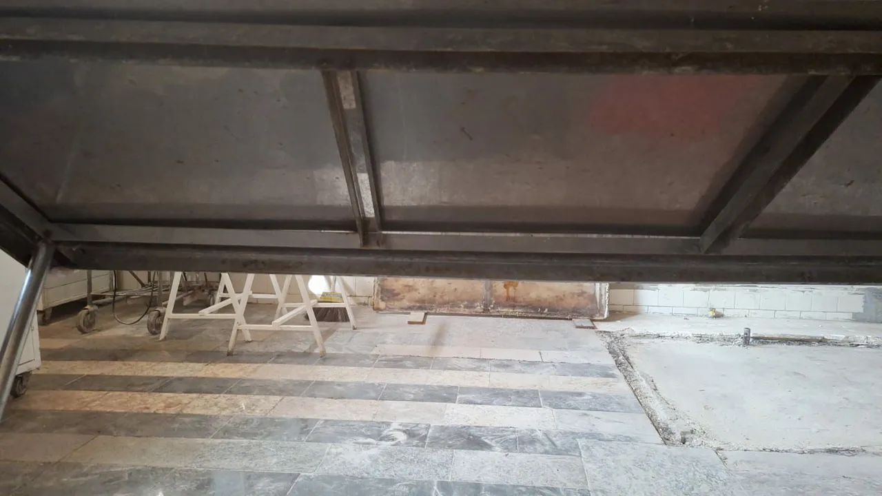 Mesa com Gradil Inox  - Foto 4