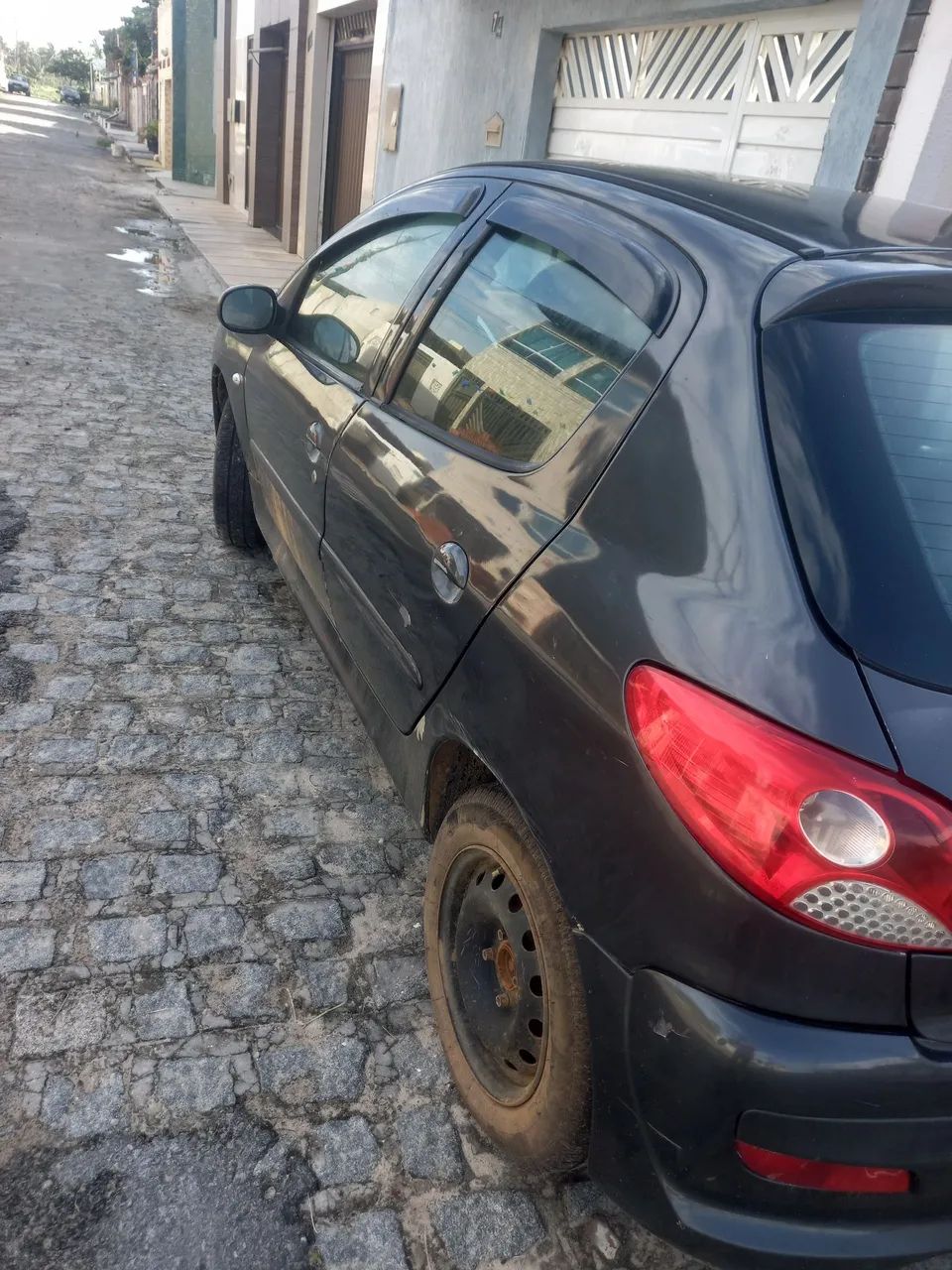 Peugeot 207 2012