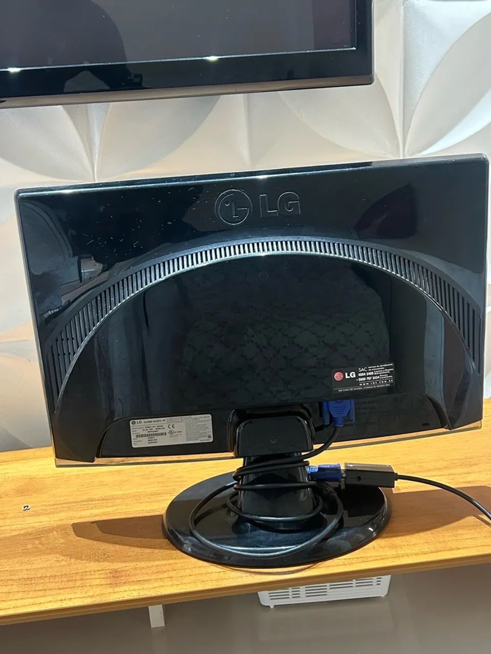 Monitor LG 19 polegadas  - Foto 2
