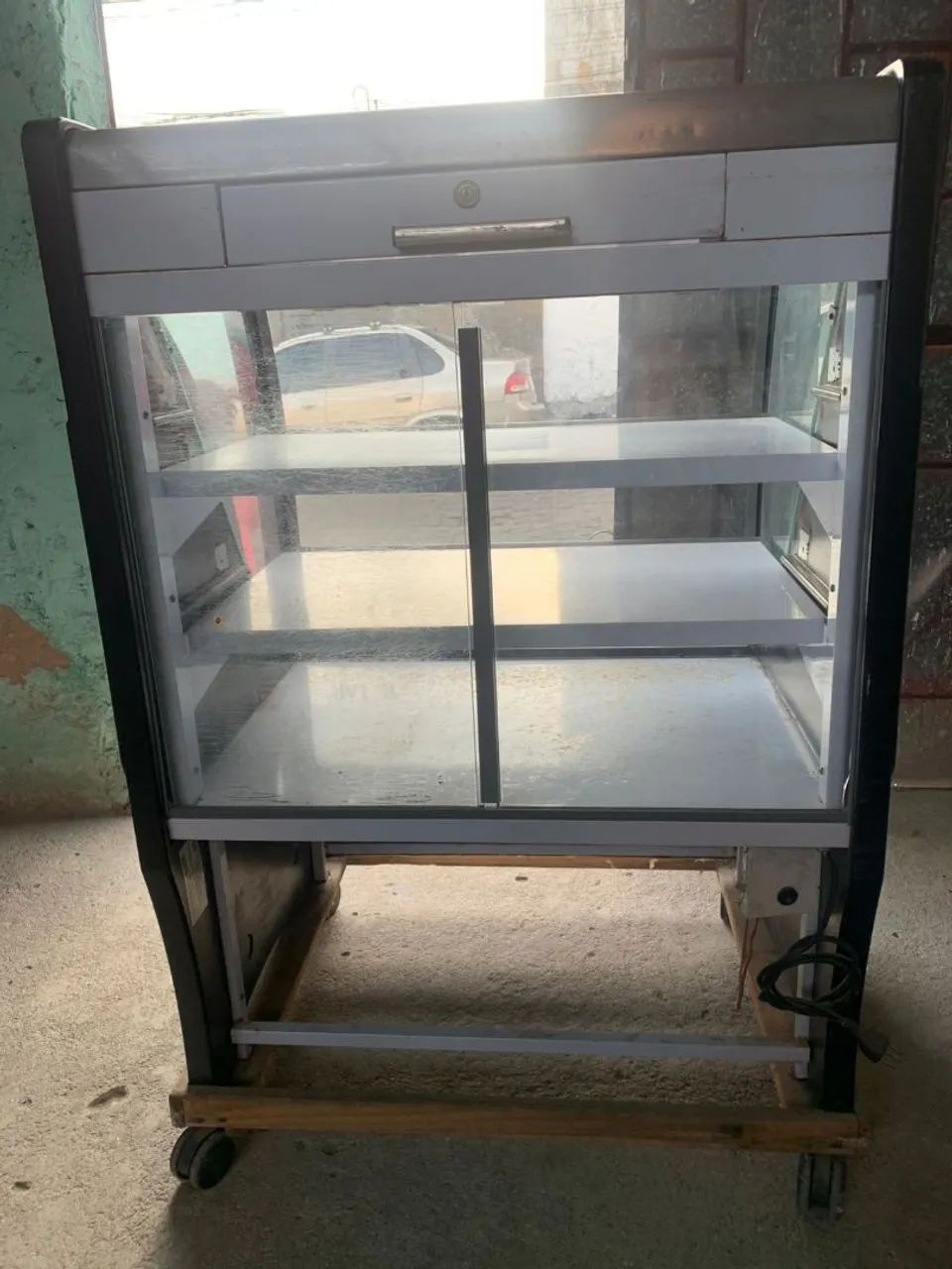 Expositor de salgados 