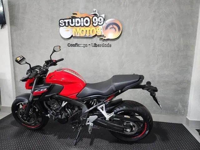 HONDA CB650F 2019 - Foto 4
