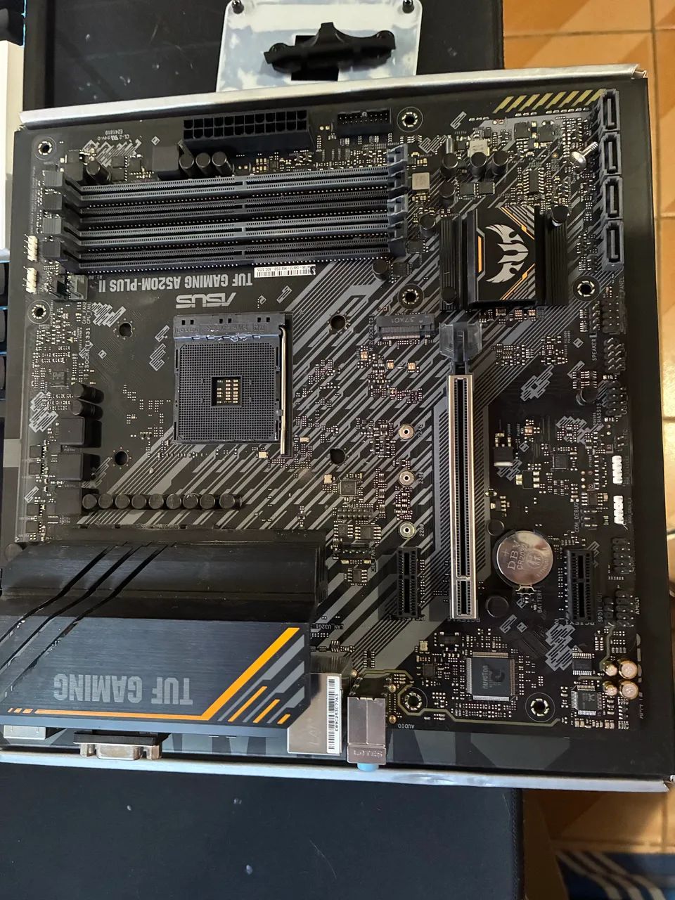 PLACA MÃE ASUS TUF GAMING A520M PLUS 2 ( EM CURTO)