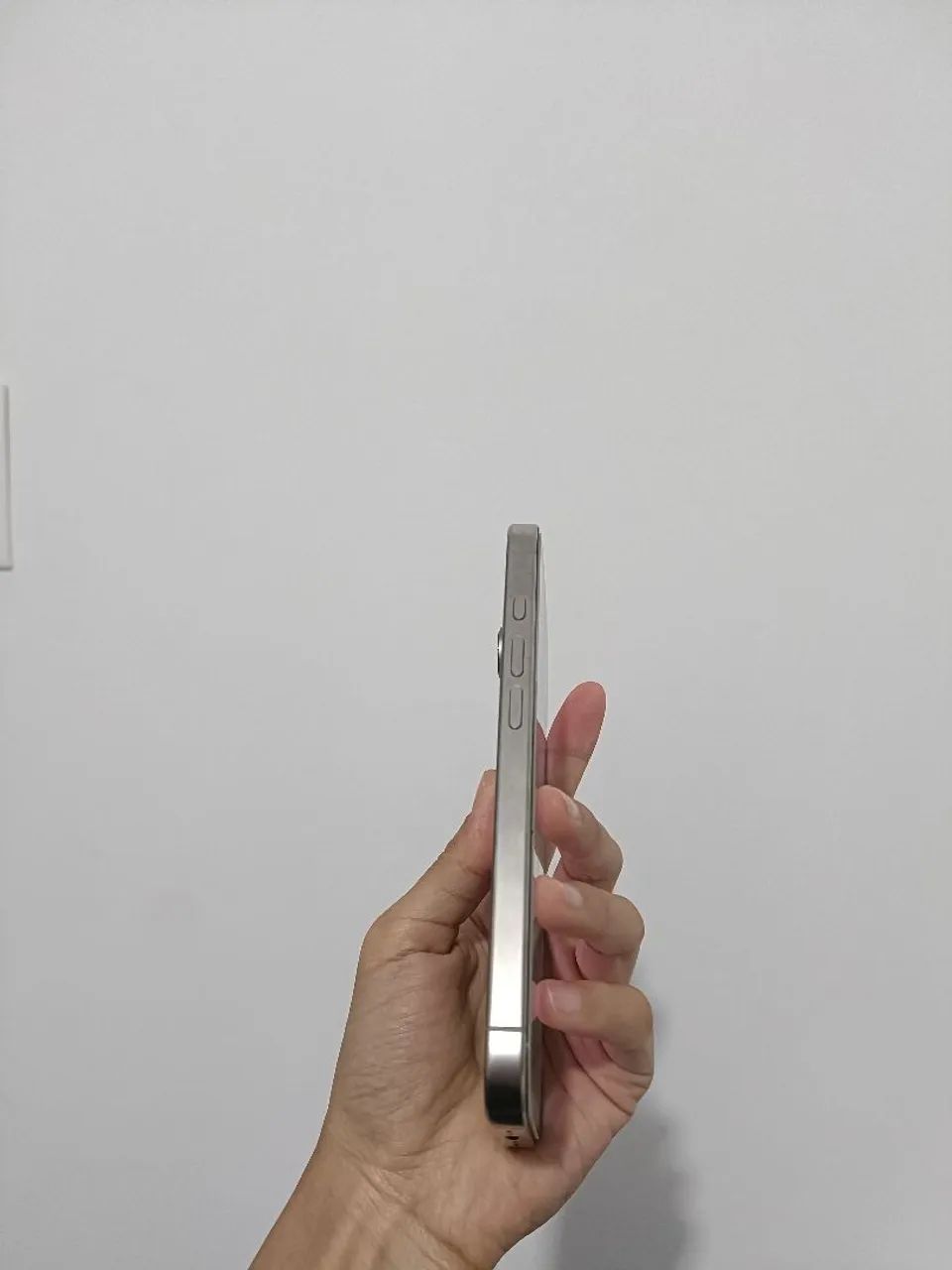 iPhone 16 Pro 128GB - Titânio Natural - Foto 4