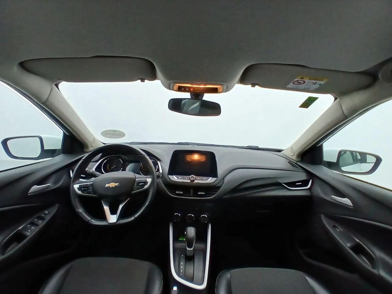 Chevrolet Onix Hatch LTZ 1.0 12V TB Flex Aut. 5P 2025 - Foto 15