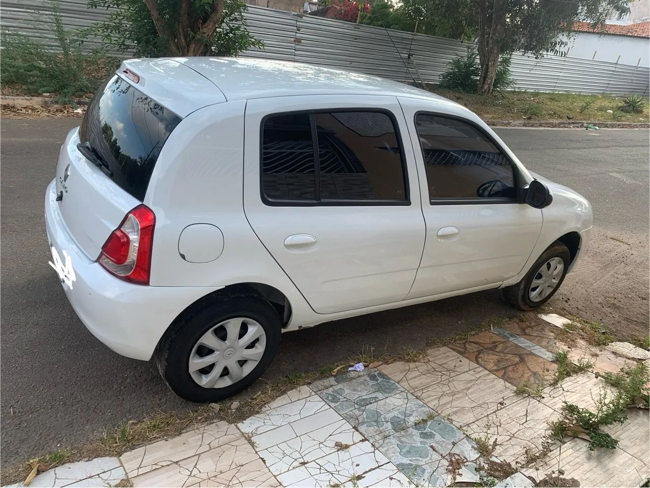 Vendo clio 15/16 completo. 34.500 - Foto 5