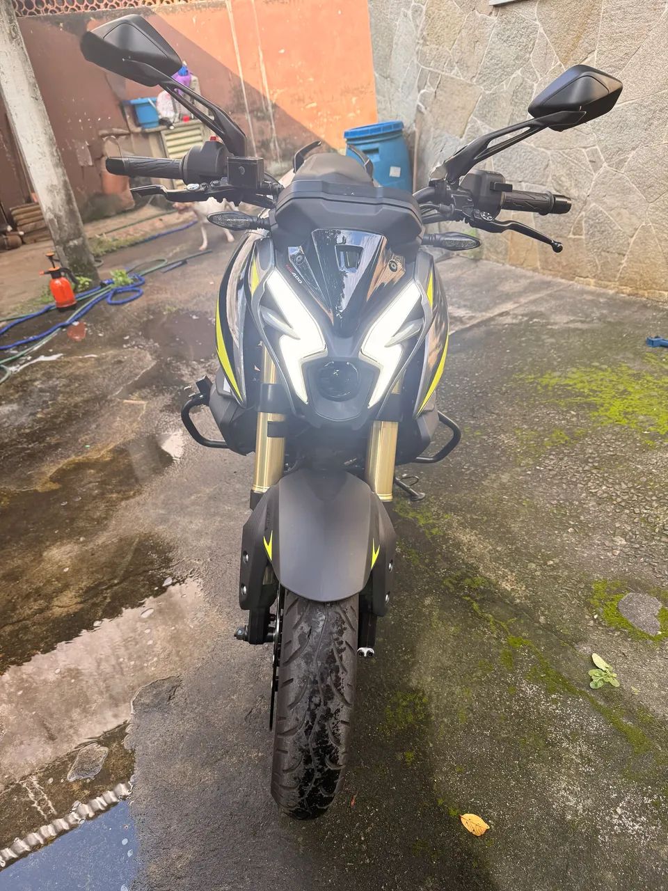 Dominar Ns400z  - Foto 2
