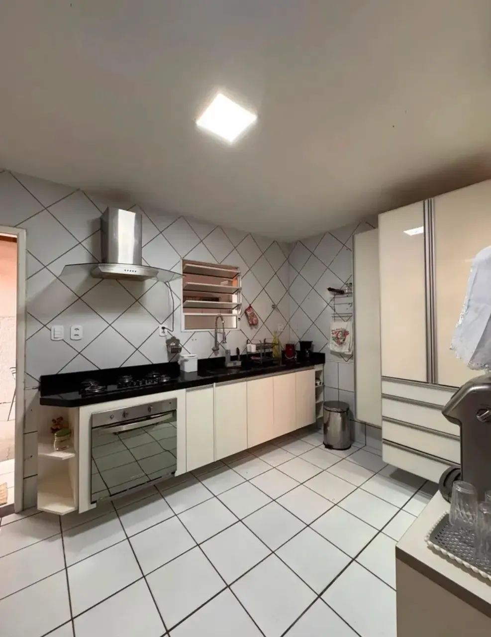 Imóvel para aluguel e venda possui 131m²  quadrados com 3 quartos - Foto 4