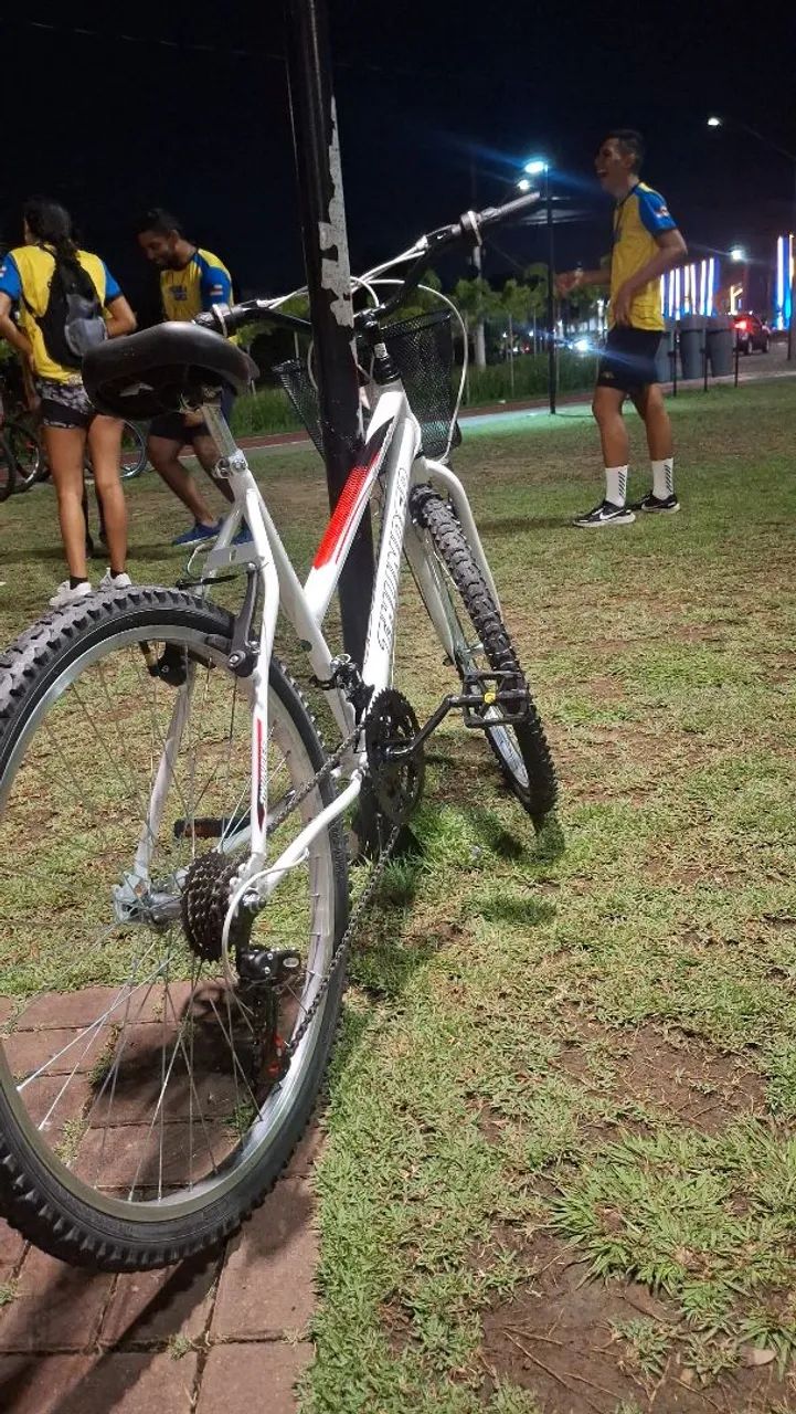 Bicicleta  - Foto 2