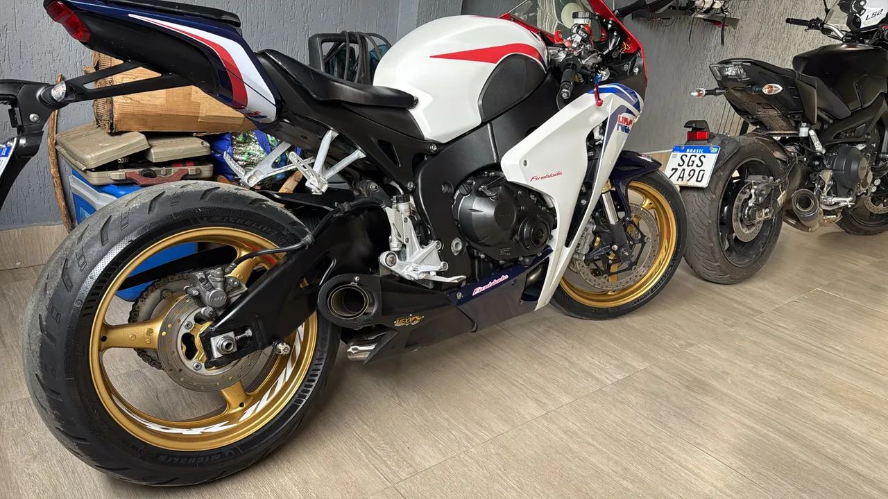 CBR 1000rr HRC  - Foto 5