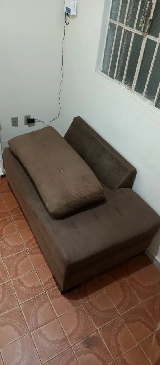  Sofá Usado pequeno - Foto 4
