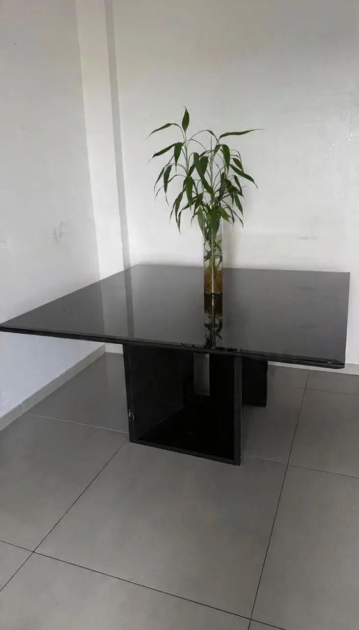 Mesa de jantar 8 lugares 