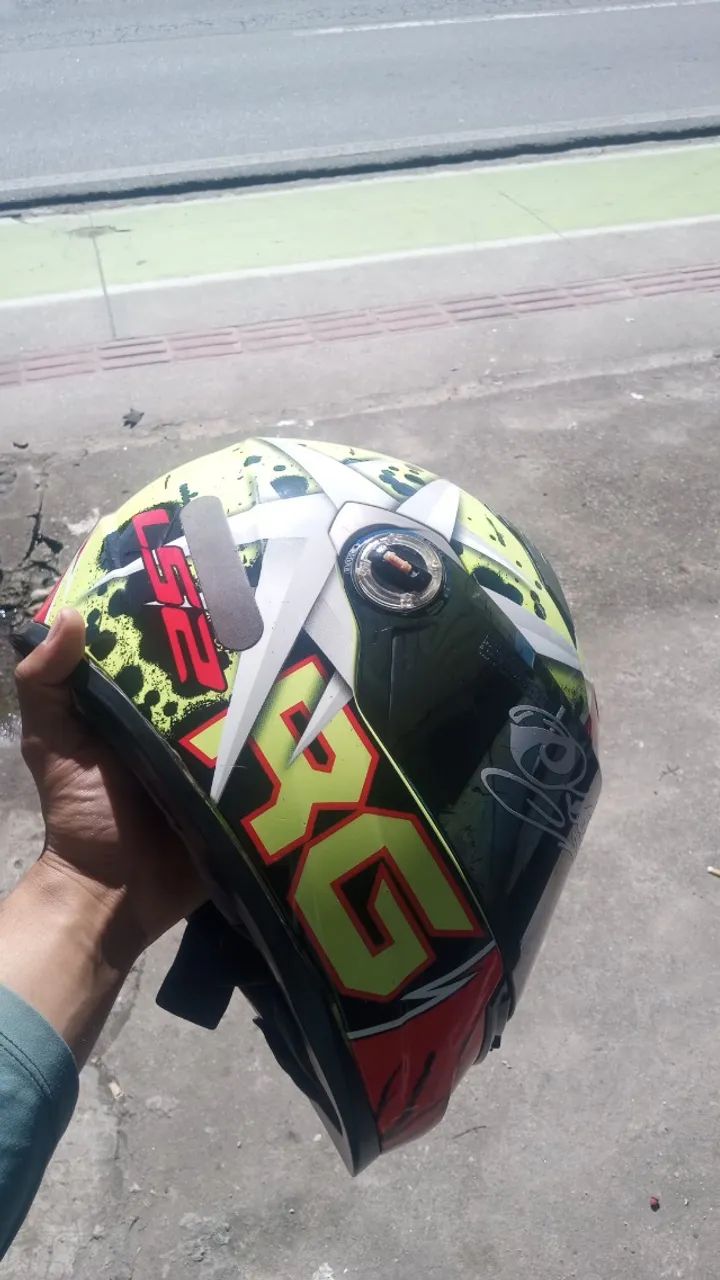 Vendo capacete Ls2