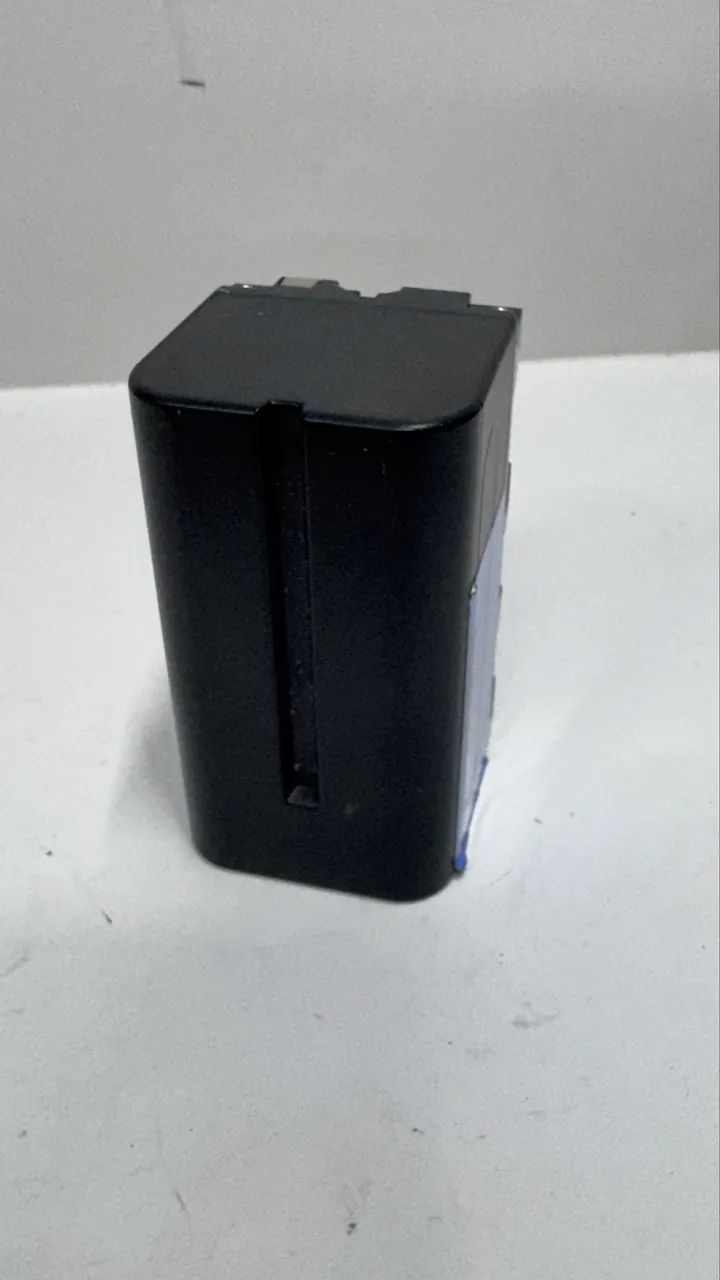 Bateria marca powerextra NP F7550 e F770 nova - Foto 5