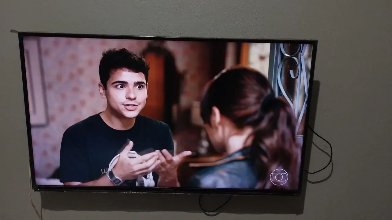 Vendo Smart TV Panasonic de 40 polegadas 