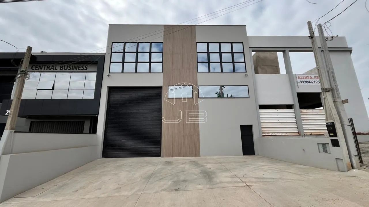 GALPÃO COM 698,00 M² DE ÁREA CONSTRUIDA, ALUGA EM PAULÍNIA/SP.