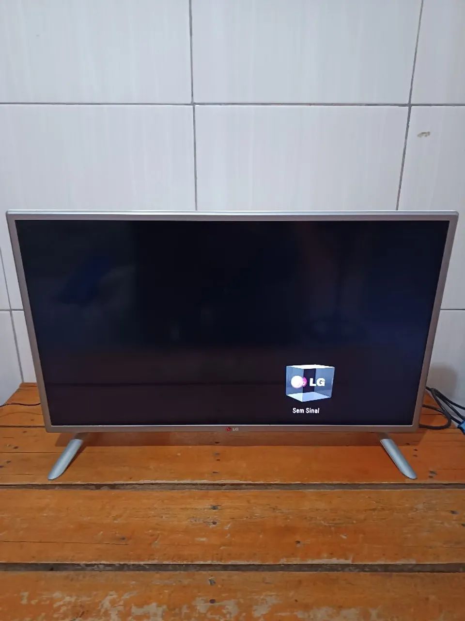 TV LG LED 32 POLEGADAS  - Foto 2