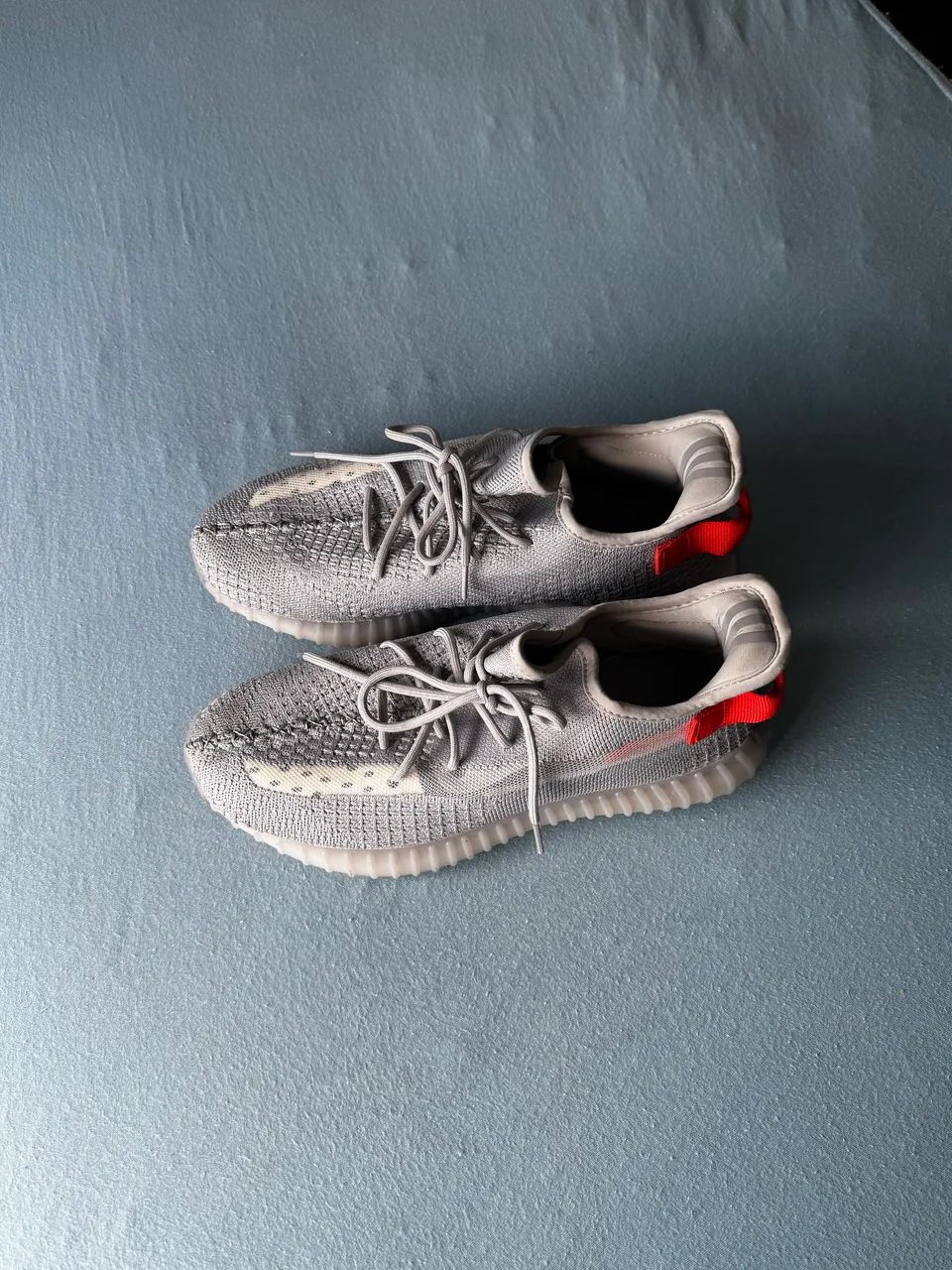 Yeezy Boost 350 TAIL LIGHT