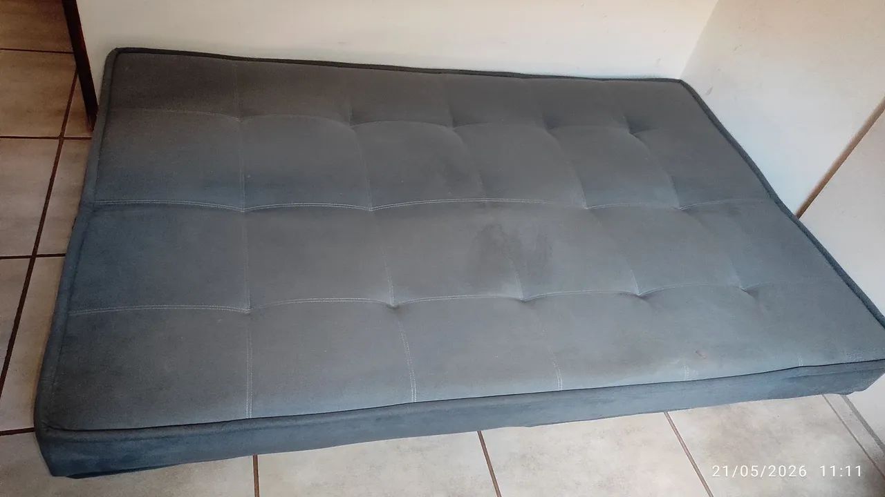 Vendo sofá cama 