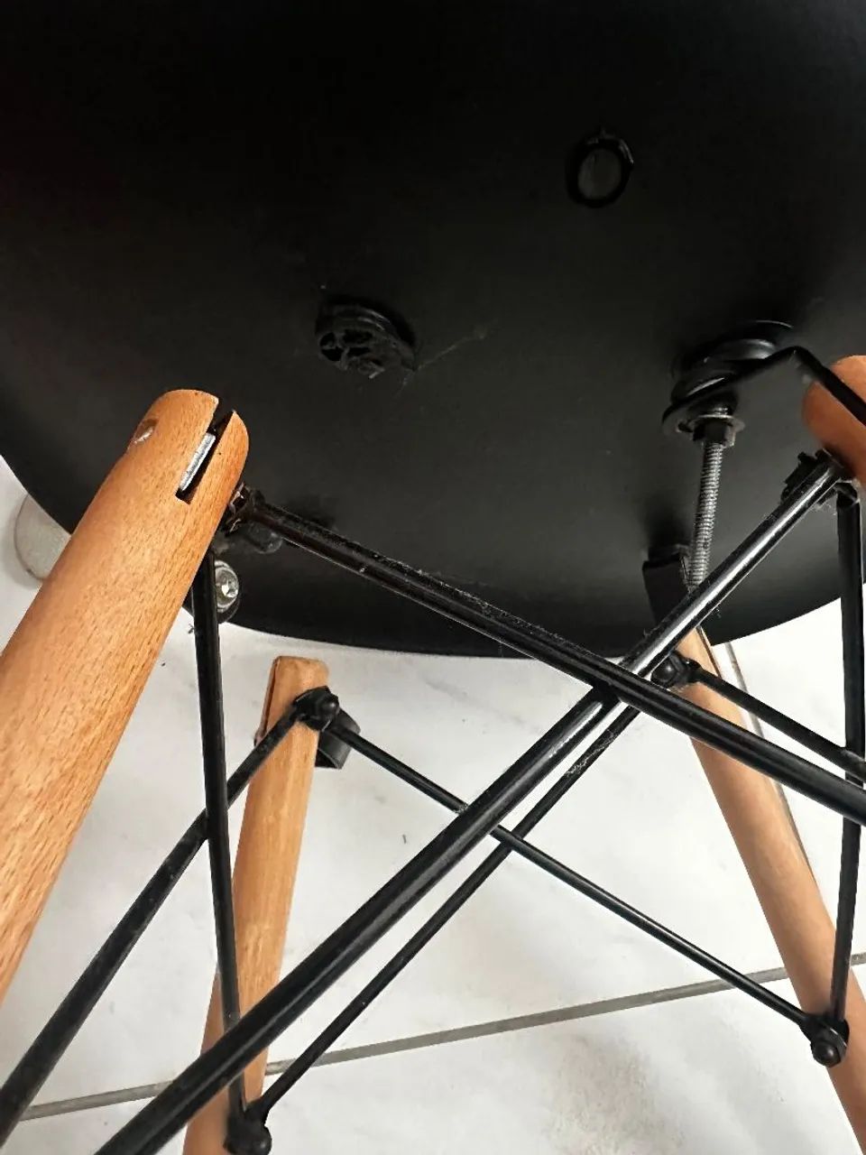 Cadeiras Eames Eiffel - Foto 3