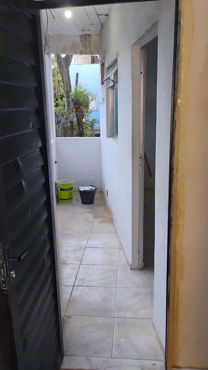 Alugo casa na rua Benevente número 04