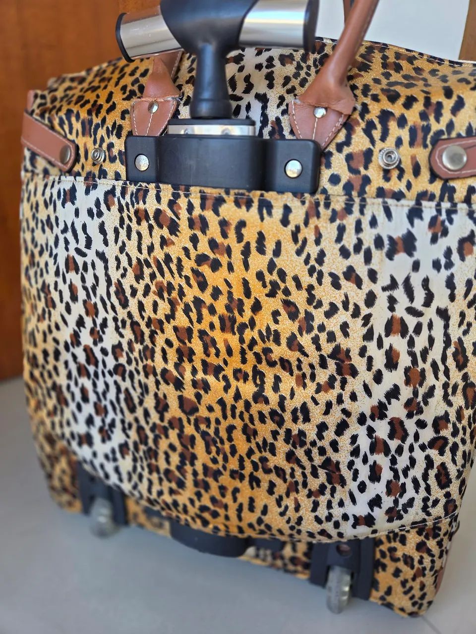 Mala de viagem com rodinhas - Foto 4