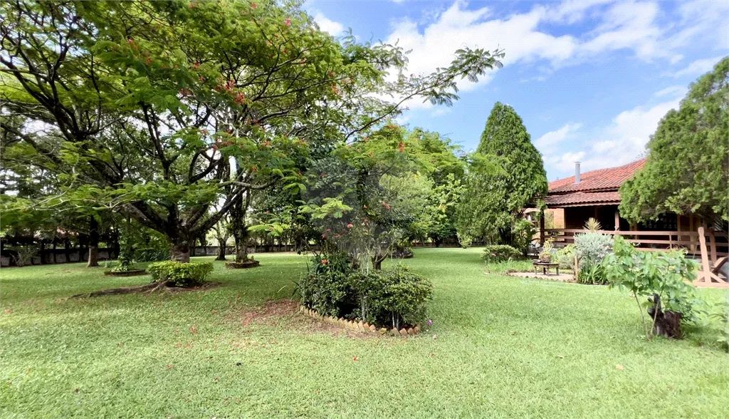 Belíssima chácara com 5326 m² completamente plana em Vinhedo SP. - Foto 5